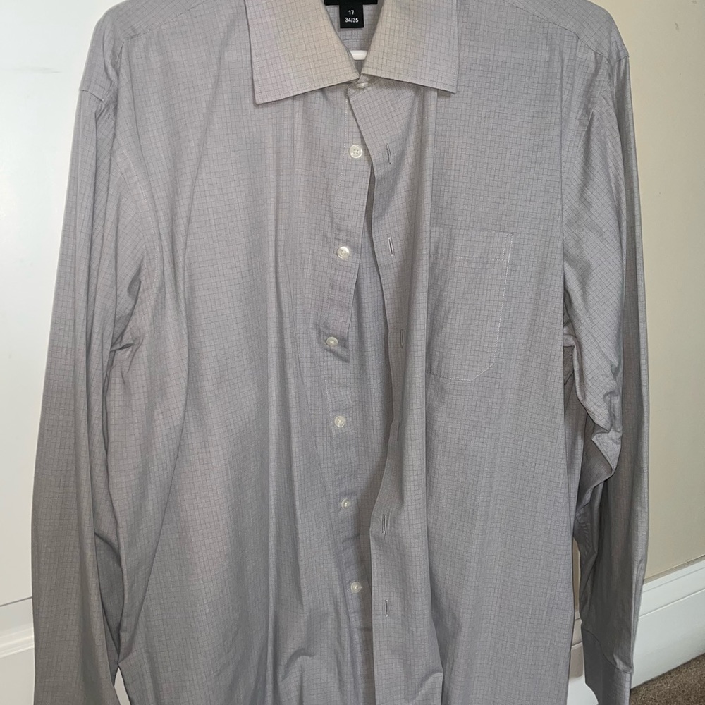 Haggar button down long sleeve collared shirt size 17/34-35